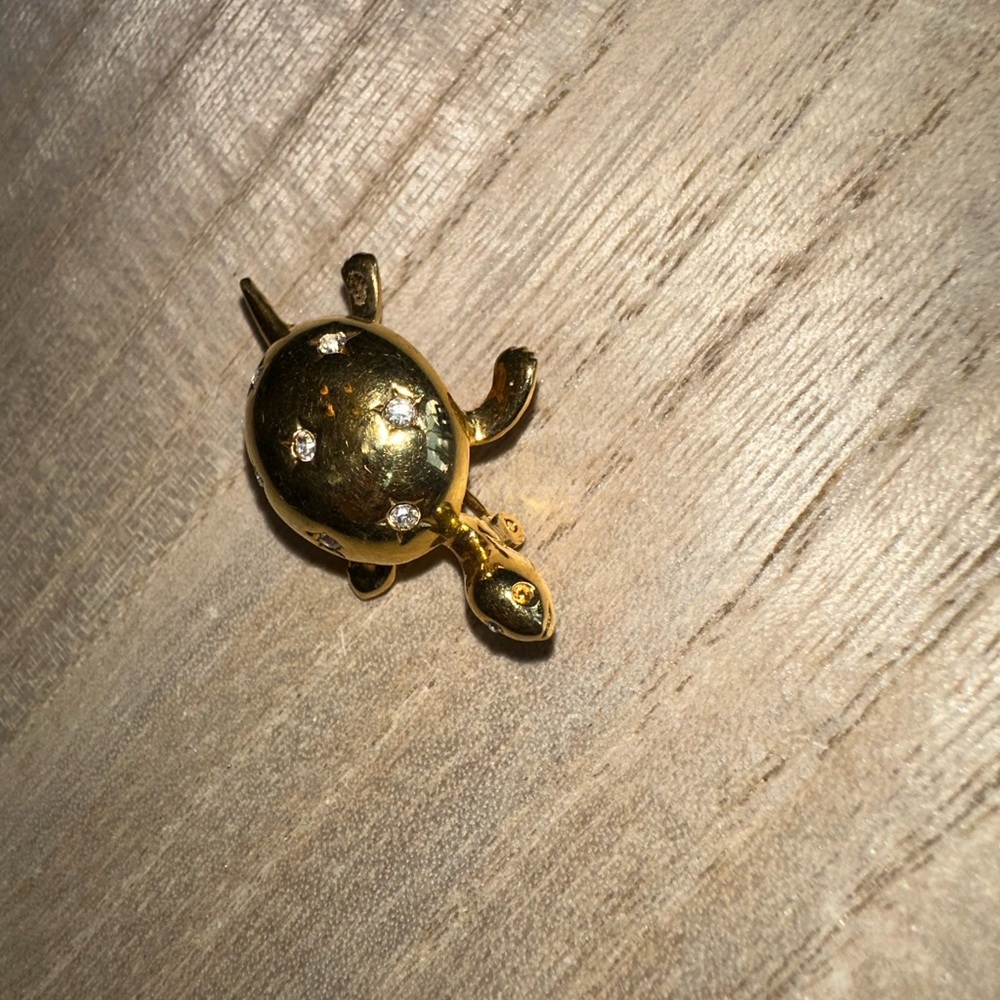 Vintage Turtle Pin - Picture 3 of 3